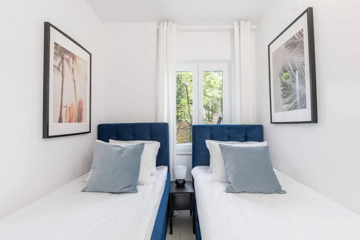 Apartment In Arbanija With Terrace, Air Conditioning, Wifi 5139-4 Trogir